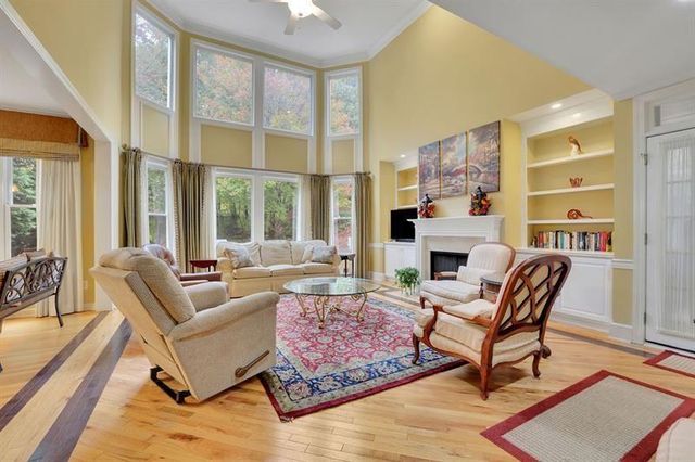 5283 Whitehaven Park SE Lane, Smyrna, GA 30126