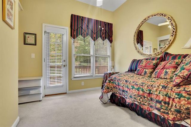 5283 Whitehaven Park SE Lane, Smyrna, GA 30126