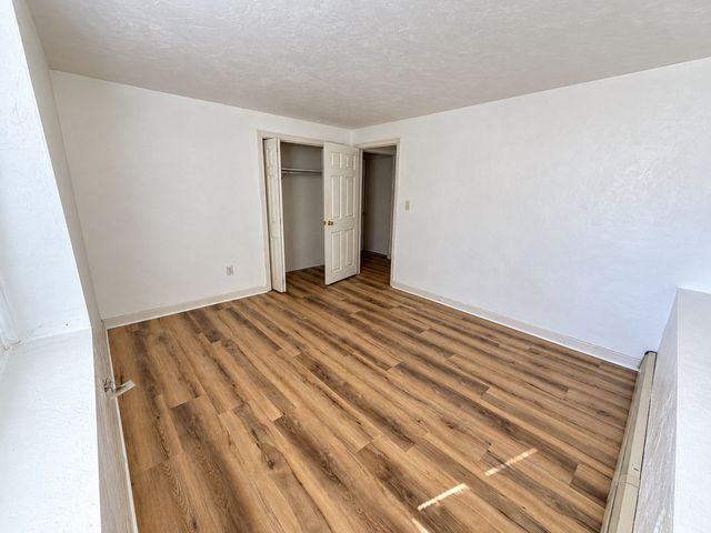 126 Turnpike St B, Canton, MA 02021