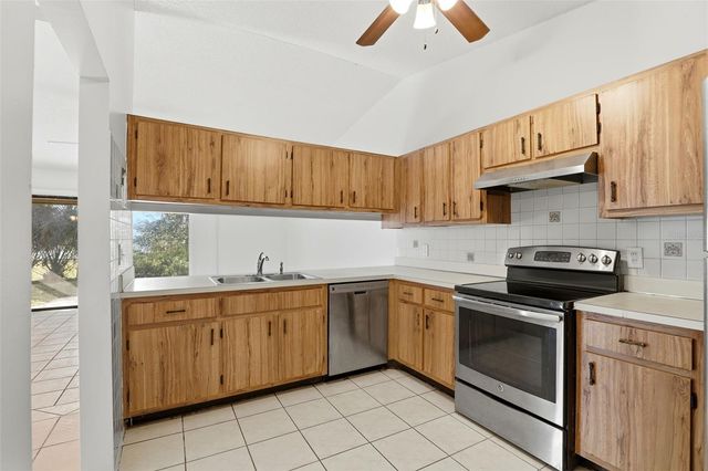 1056 SORIA AVENUE, Orlando, FL 32807