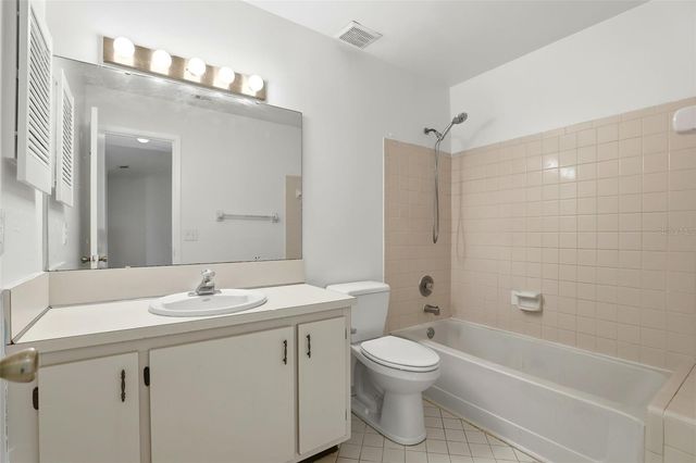 1056 SORIA AVENUE, Orlando, FL 32807