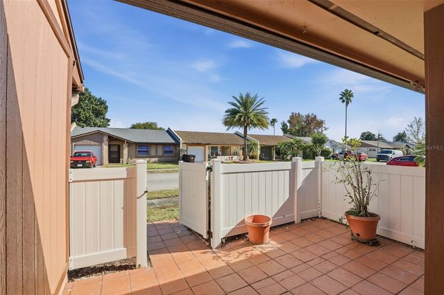 1056 SORIA AVENUE, Orlando, FL 32807