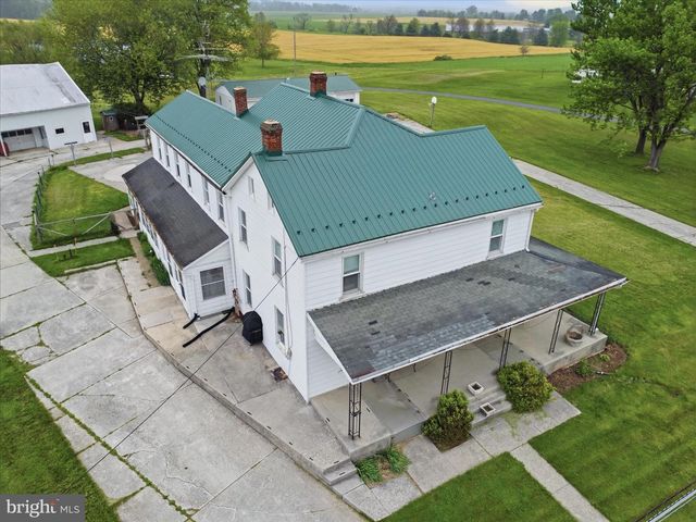740 HEIDLERSBURG RD, Biglerville, PA 17307