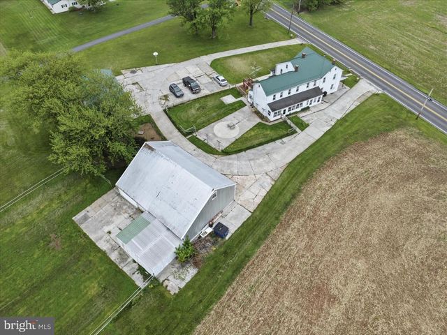 740 HEIDLERSBURG RD, Biglerville, PA 17307
