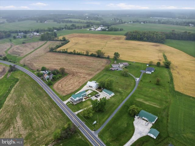 740 HEIDLERSBURG RD, Biglerville, PA 17307