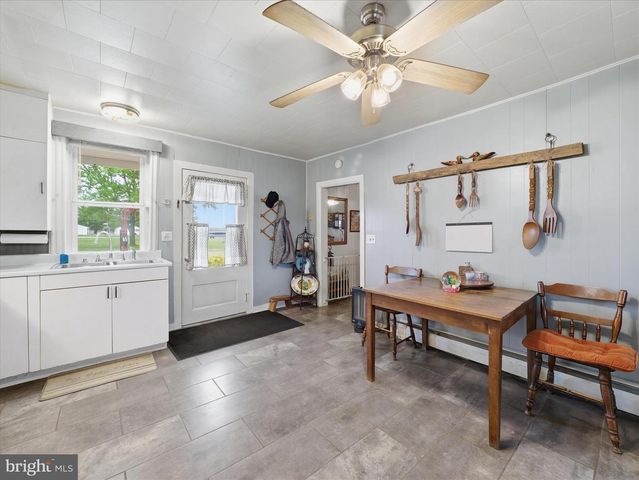 740 HEIDLERSBURG RD, Biglerville, PA 17307