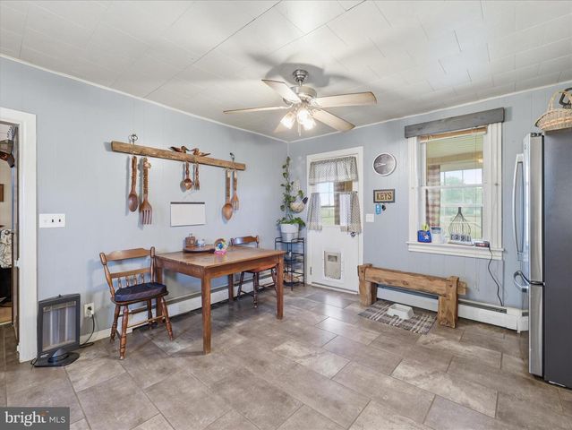 740 HEIDLERSBURG RD, Biglerville, PA 17307