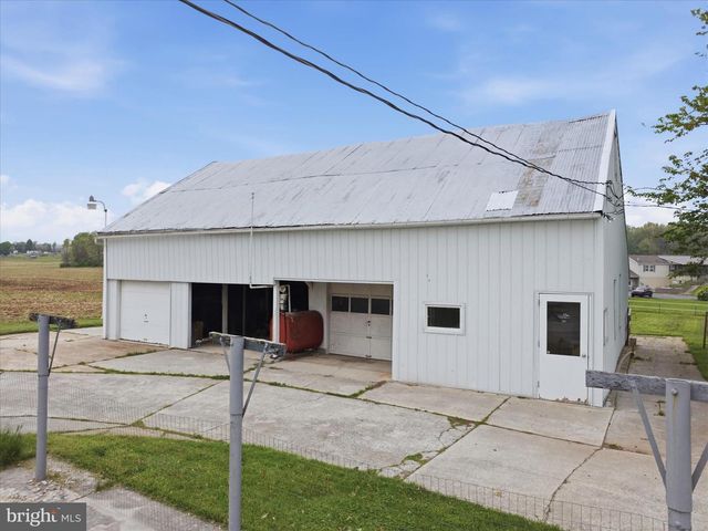 740 HEIDLERSBURG RD, Biglerville, PA 17307
