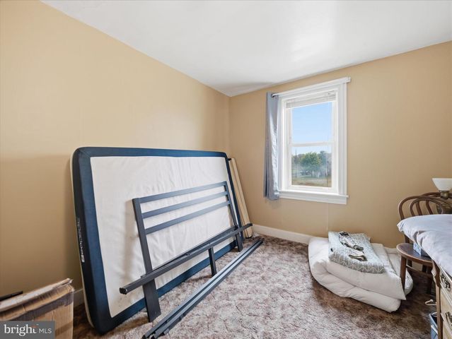 740 HEIDLERSBURG RD, Biglerville, PA 17307