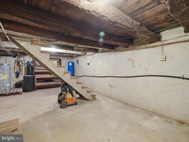 740 HEIDLERSBURG RD, Biglerville, PA 17307