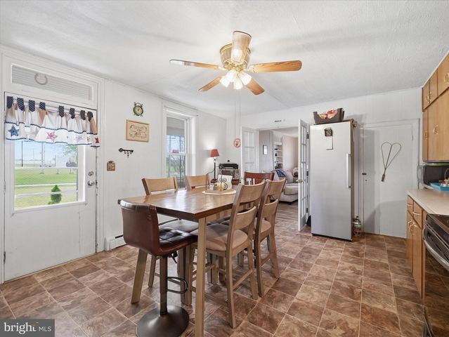 740 HEIDLERSBURG RD, Biglerville, PA 17307