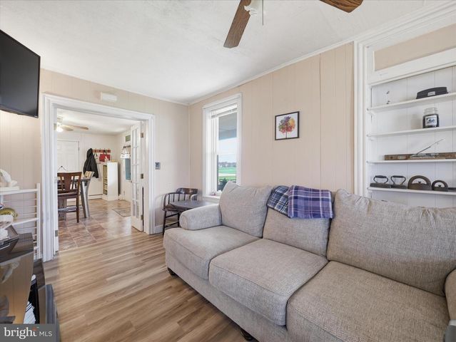 740 HEIDLERSBURG RD, Biglerville, PA 17307