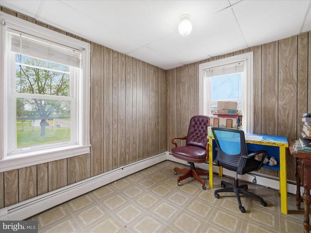 740 HEIDLERSBURG RD, Biglerville, PA 17307