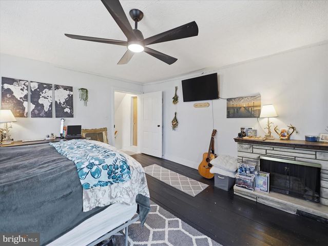 740 HEIDLERSBURG RD, Biglerville, PA 17307