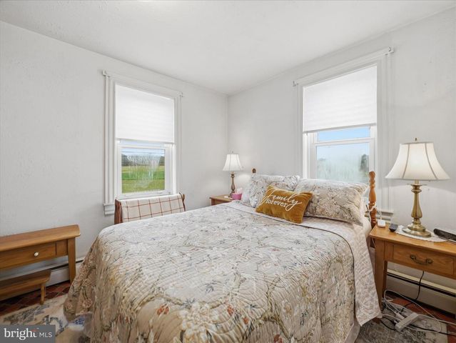 740 HEIDLERSBURG RD, Biglerville, PA 17307