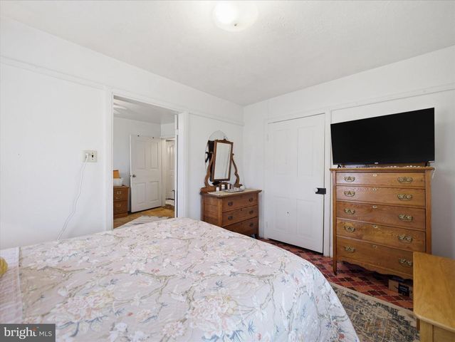 740 HEIDLERSBURG RD, Biglerville, PA 17307