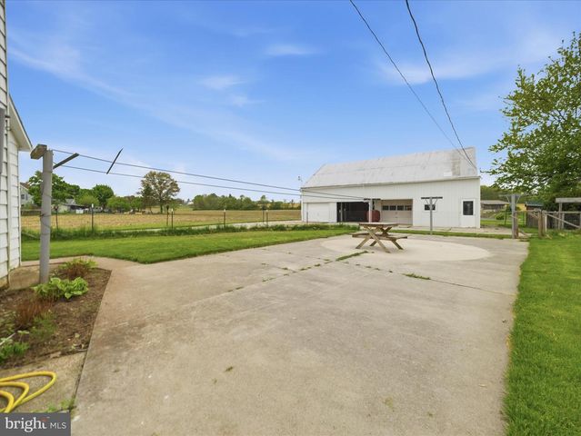 740 HEIDLERSBURG RD, Biglerville, PA 17307