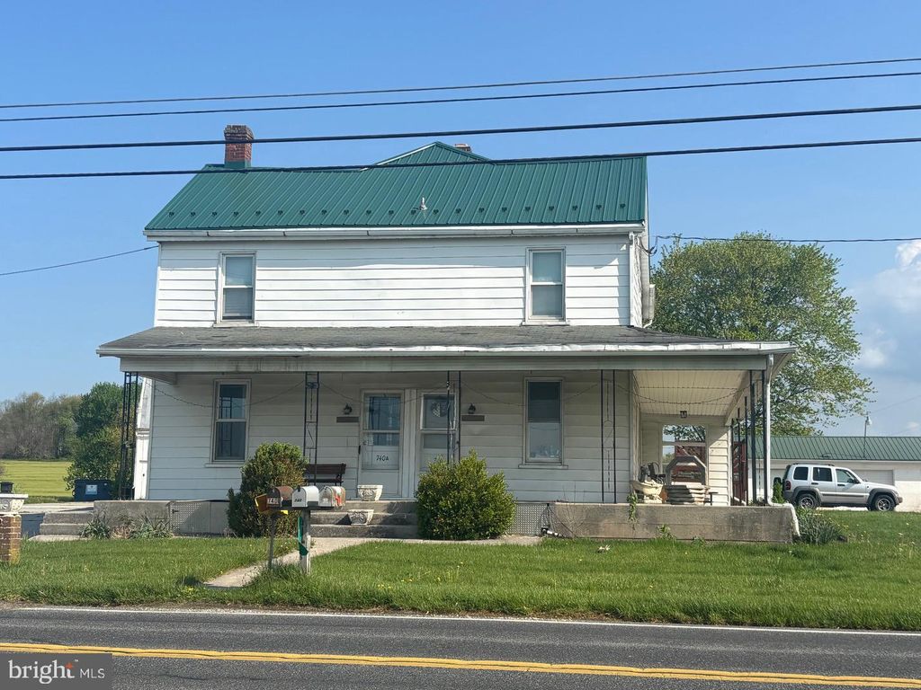 740 HEIDLERSBURG RD, Biglerville, PA 17307