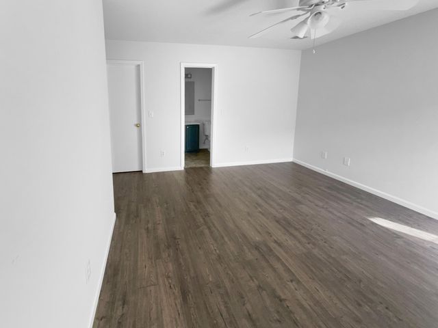 198 Two Pond Loop, Ladson, SC 29456