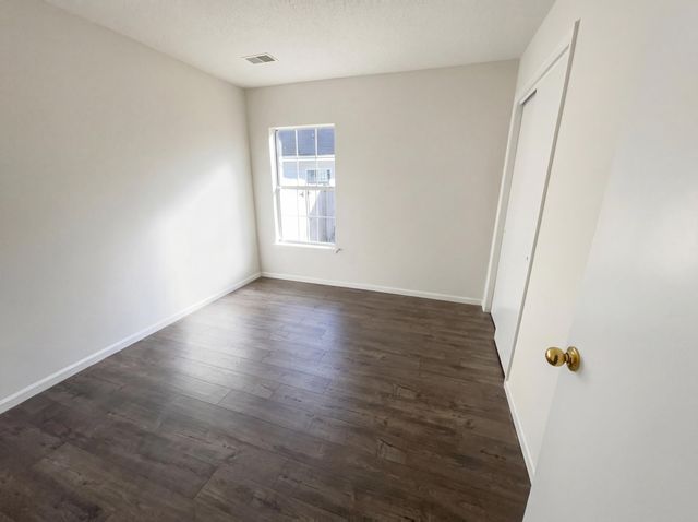 198 Two Pond Loop, Ladson, SC 29456