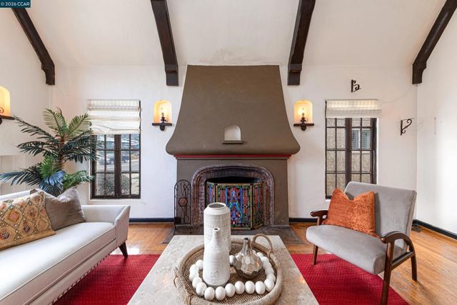 2600 2600 55Th Ave, Oakland, CA 94605