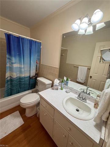 140 Albany DR, Hampton, VA 23666