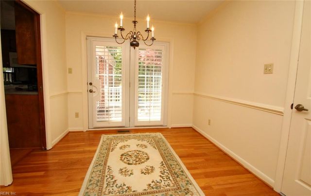 140 Albany DR, Hampton, VA 23666