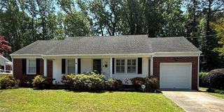 140 Albany DR, Hampton, VA 23666