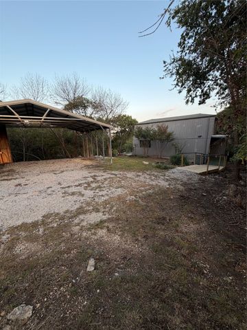 1867 Chaparral Drive, Gainesville, TX 76240