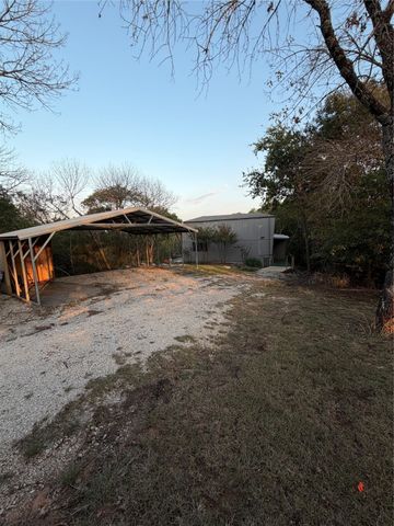 1867 Chaparral Drive, Gainesville, TX 76240