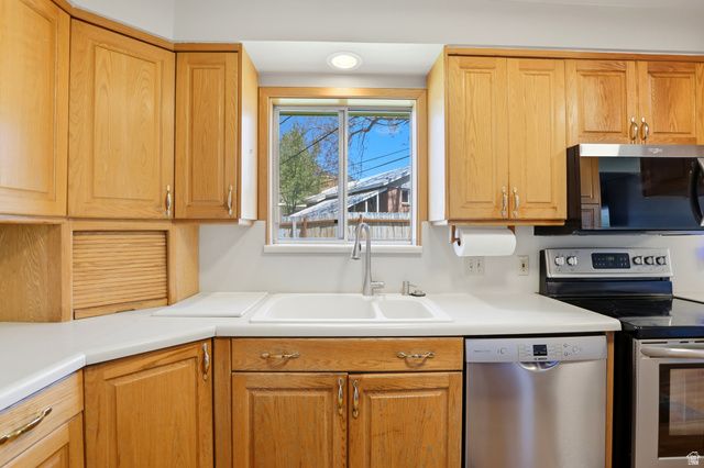 4245 S 3320 E, Holladay, UT 84124