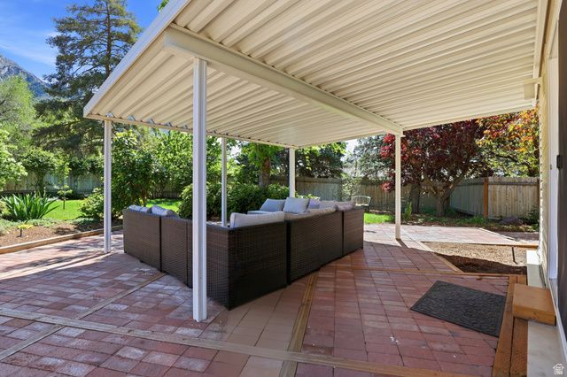 4245 S 3320 E, Holladay, UT 84124