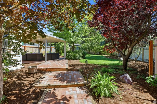 4245 S 3320 E, Holladay, UT 84124