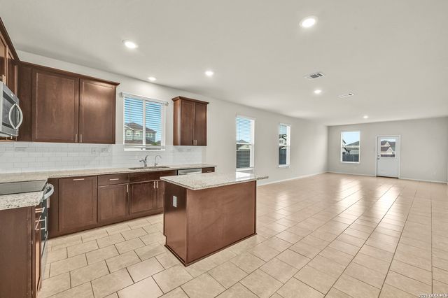 3144 Prairie Smoke, New Braunfels, TX 78130