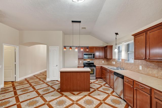 20410 Canton Trace Street, Humble, TX 77338