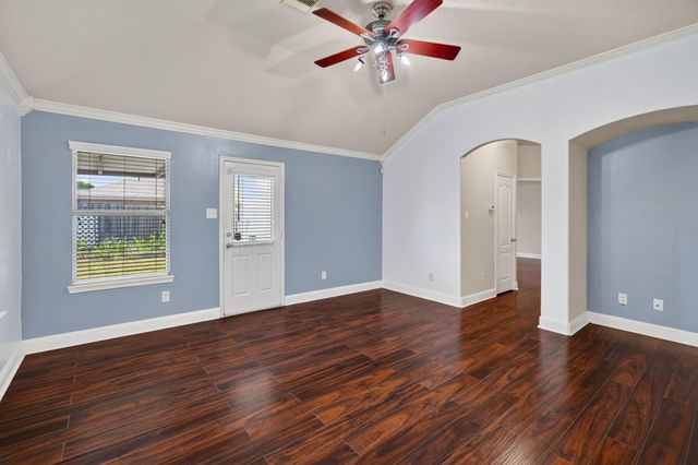 20410 Canton Trace Street, Humble, TX 77338