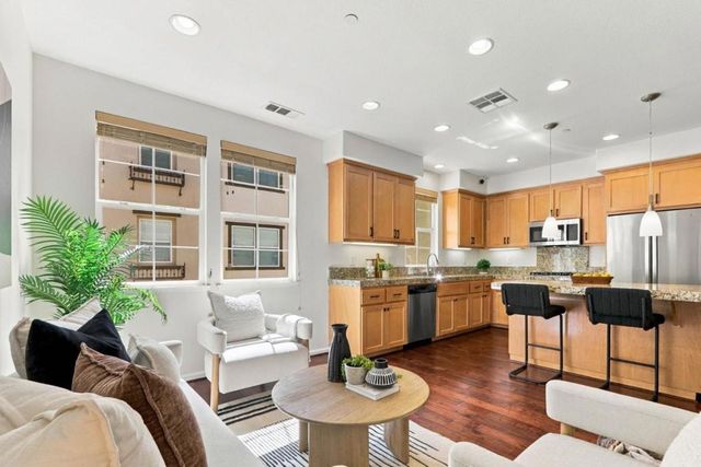 2218 Santoro Lane, San Jose, CA 95124