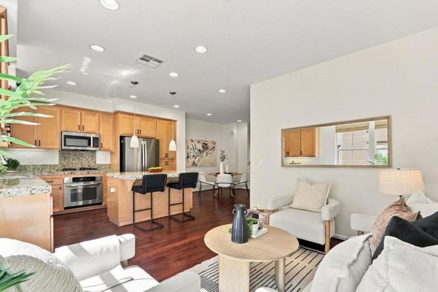 2218 Santoro Lane, San Jose, CA 95124