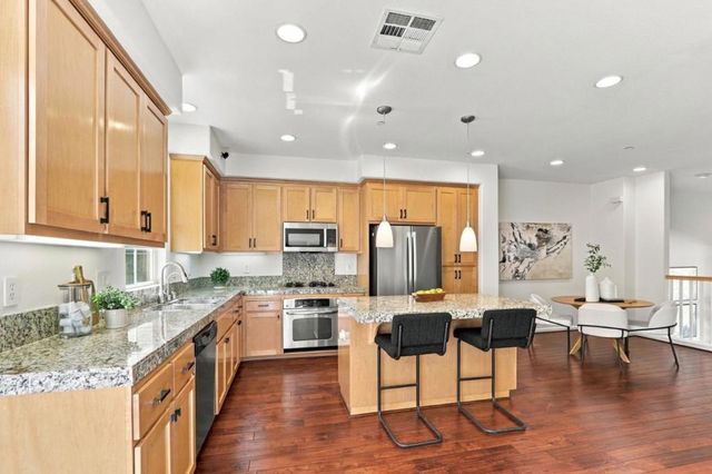 2218 Santoro Lane, San Jose, CA 95124
