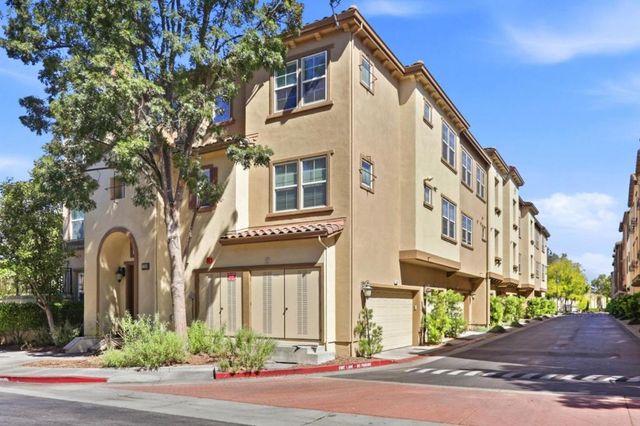 2218 Santoro Lane, San Jose, CA 95124