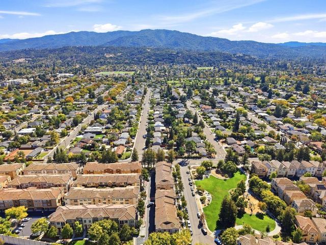 2218 Santoro Lane, San Jose, CA 95124