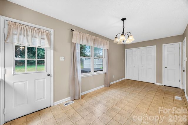 156 Doe Trail Lane, Statesville, NC 28625