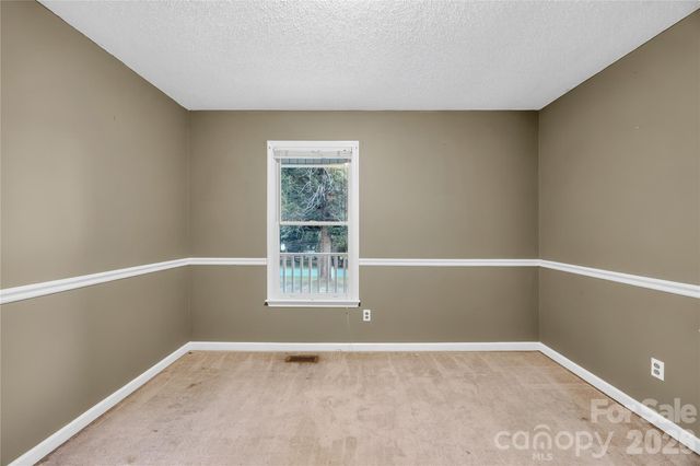 156 Doe Trail Lane, Statesville, NC 28625