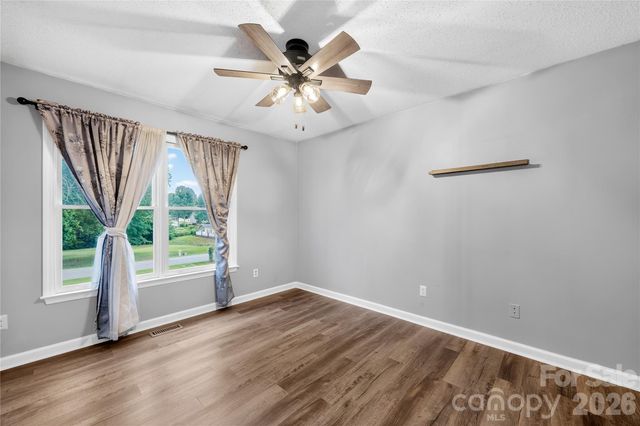 156 Doe Trail Lane, Statesville, NC 28625