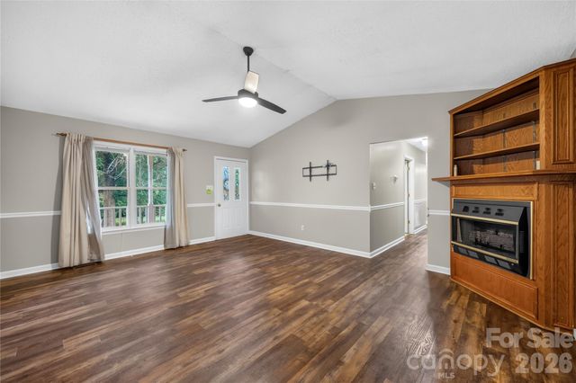 156 Doe Trail Lane, Statesville, NC 28625