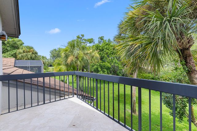 11397 POND VIEW Drive E202, Wellington, FL 33414