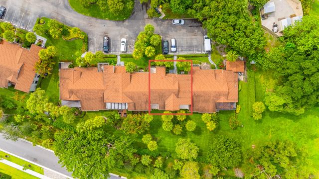 11397 POND VIEW Drive E202, Wellington, FL 33414
