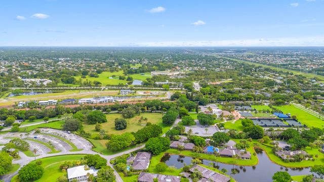 11397 POND VIEW Drive E202, Wellington, FL 33414