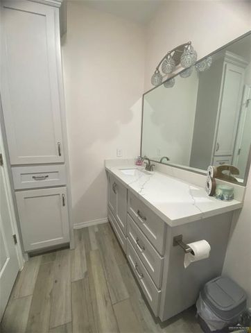 2425 Desert Rose Avenue, Mercedes, TX 78570