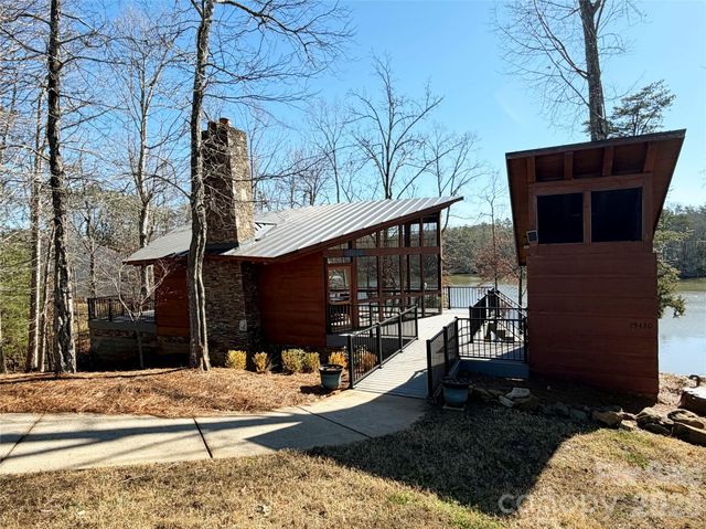 40154 Crooked Stick Drive, Lancaster, SC 29720